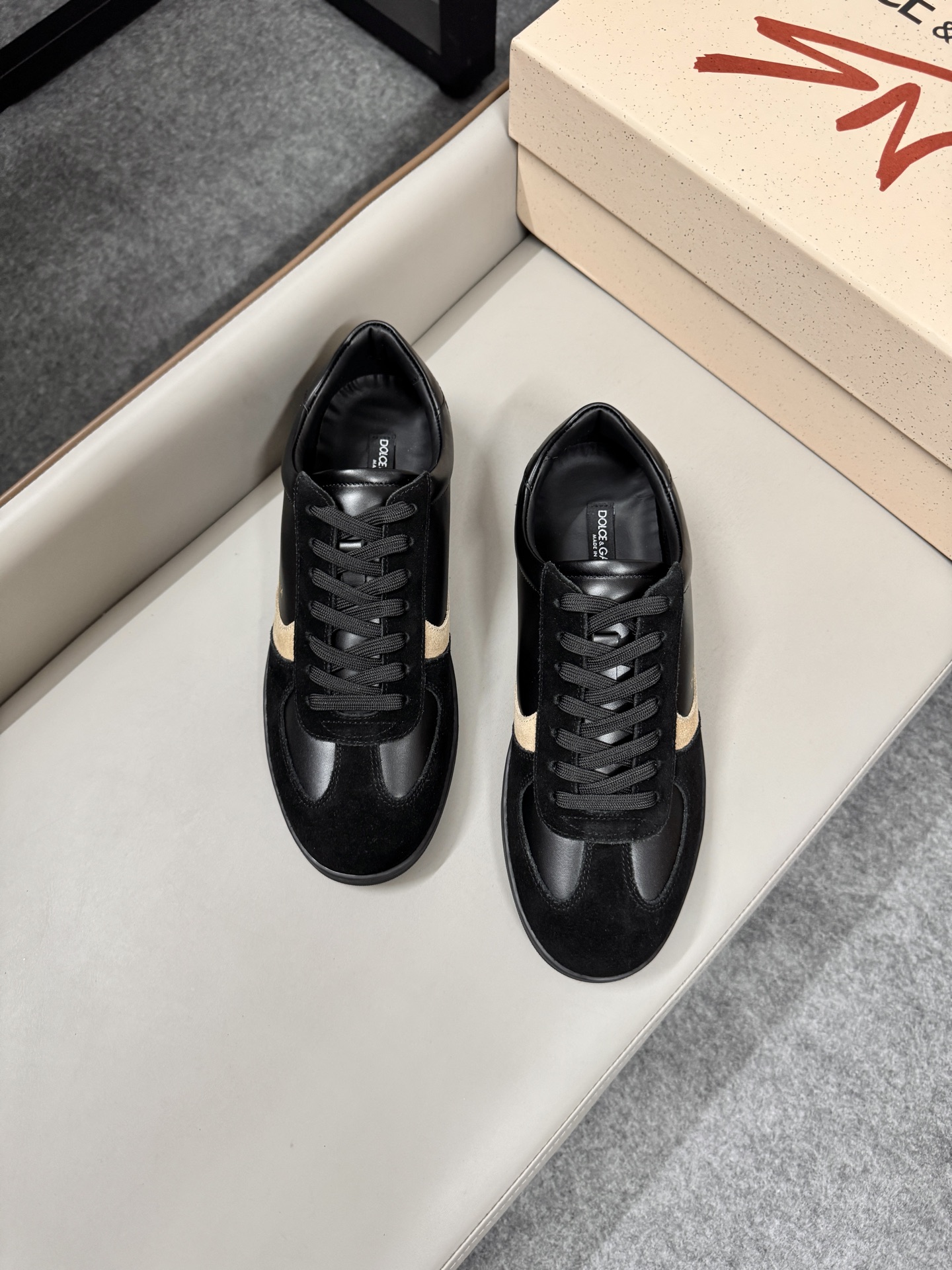 olce & Gabbana shoe